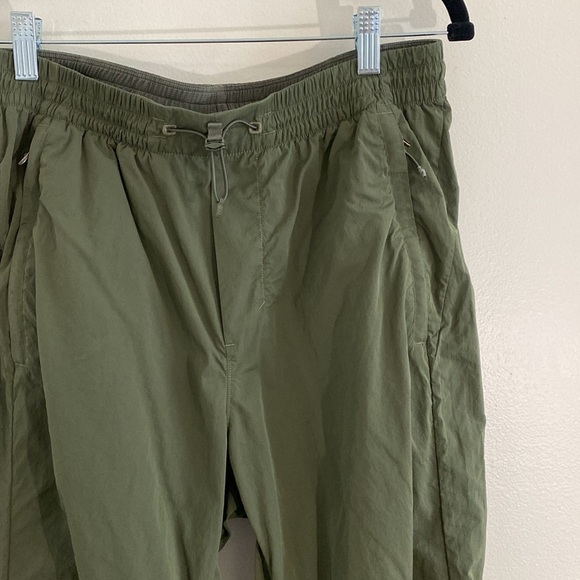 Lululemon Men's Evergreen Jogger Track Pant Green Size Medium - Picture 5 of 10